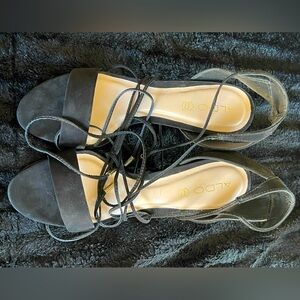 ALDO Women's Black Strappy Sandals. Size 9